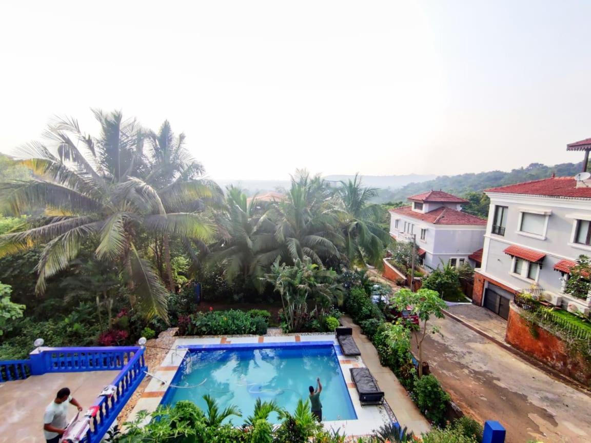 Amazing Hilltop 4 Bhk Villa With Private Pool Near カンドリム エクステリア 写真