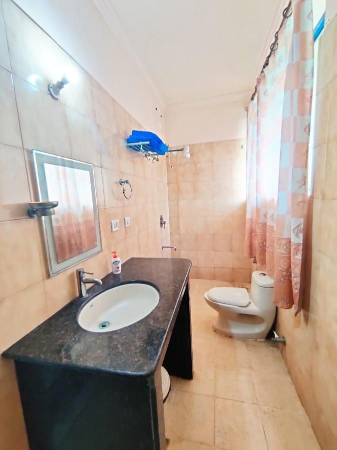 Amazing Hilltop 4 Bhk Villa With Private Pool Near カンドリム エクステリア 写真
